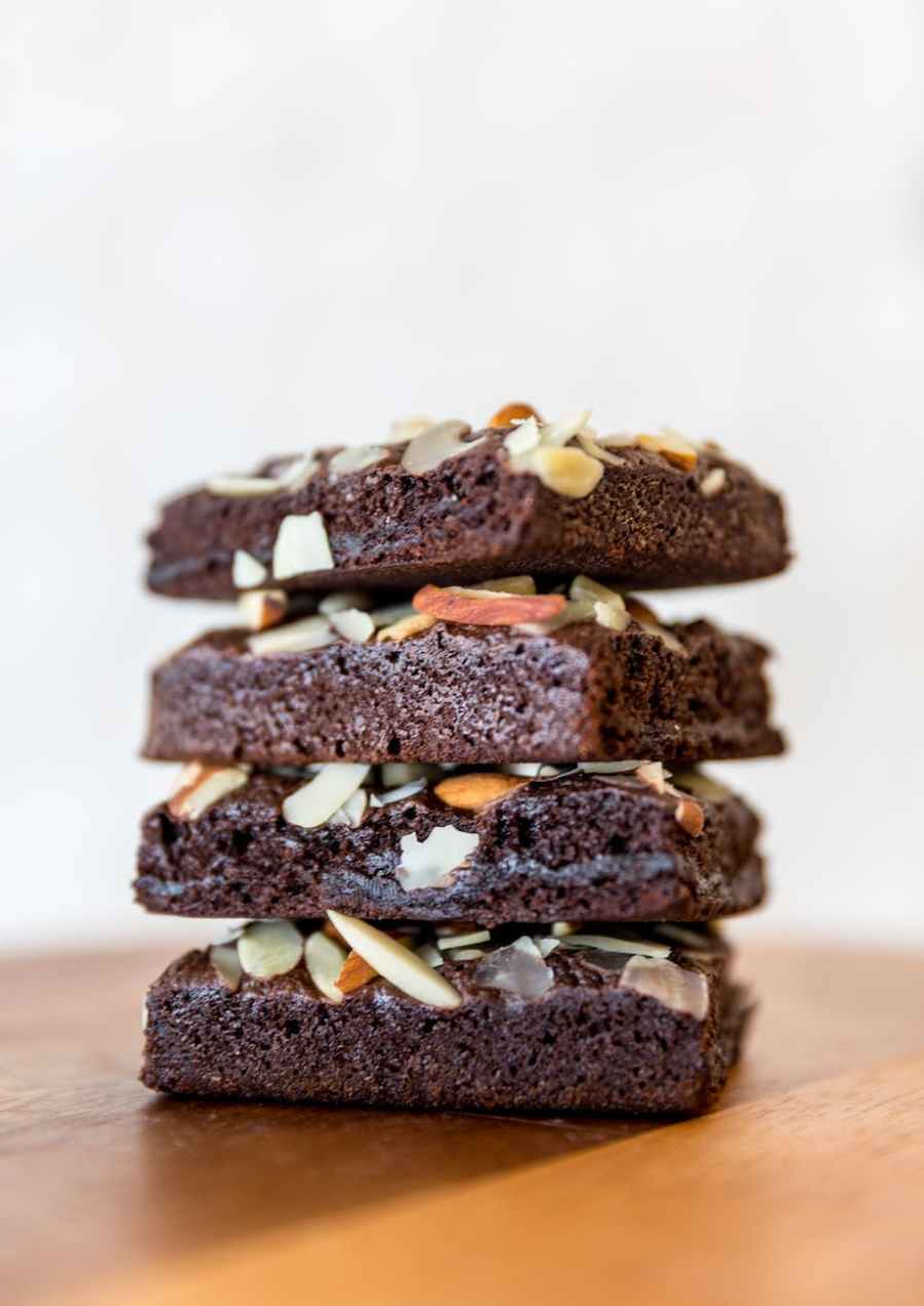 Chocolate Brownie – 1 Gastro (32 portions approximately)